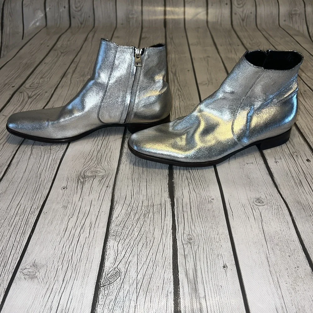 Tom Ford Edgar Silver Metallic Leather Side Zip Ankle Boots 10 1/2